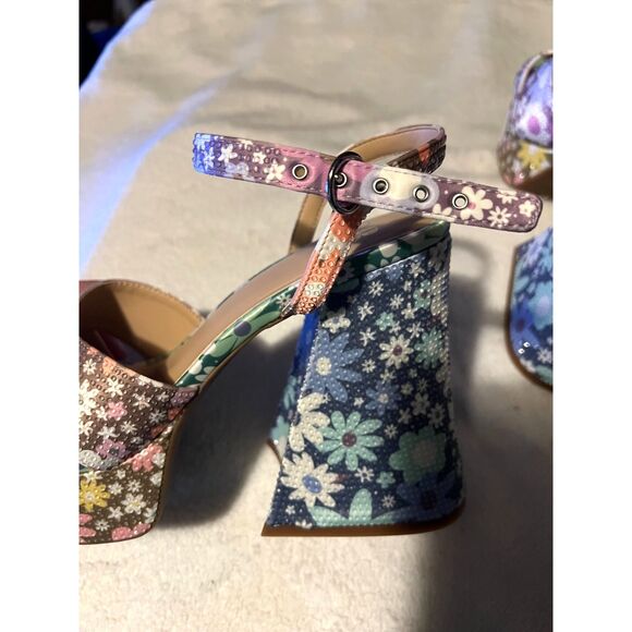 Gianni Bini Ulti-Mate Floral Rhinestone Platform Sandals Size 9.5 - Picture 10 of 10